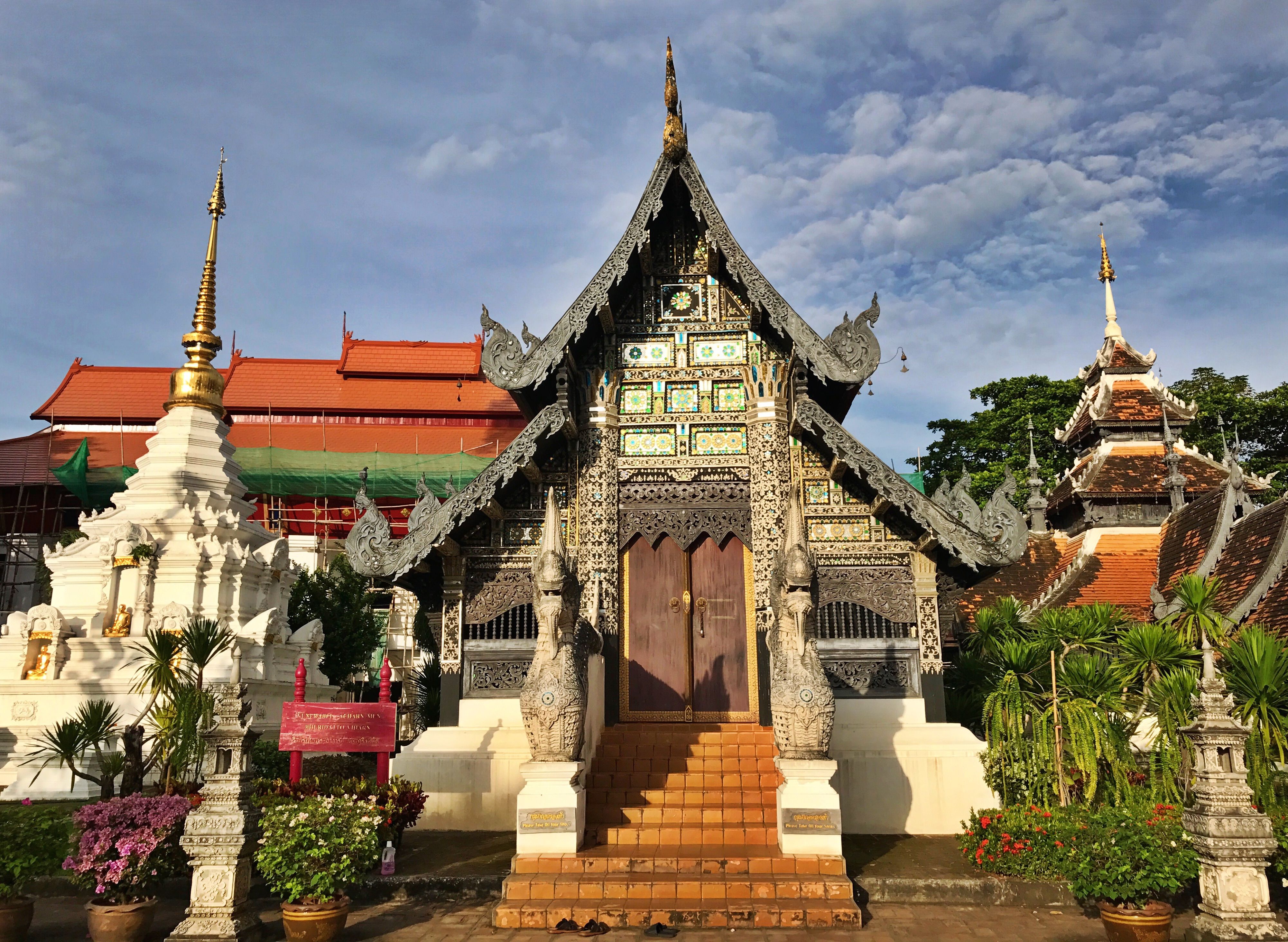 TempleChiangMai.jpg