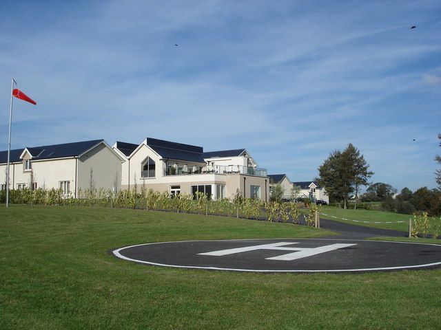 Helipad_at_Blessington_Lakeside_Resort_-_geograph.org.uk_-_262175.jpg