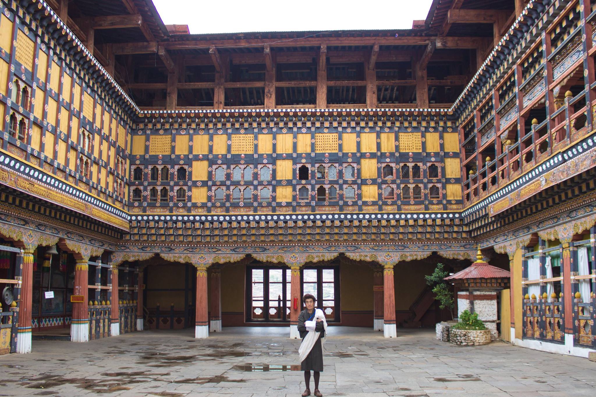 Dorji_RinpungDzong.jpg