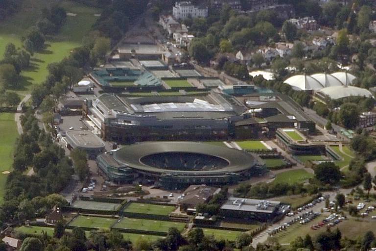 Cmglee_London_Wimbledon_Championships_venue_aerial.jpg