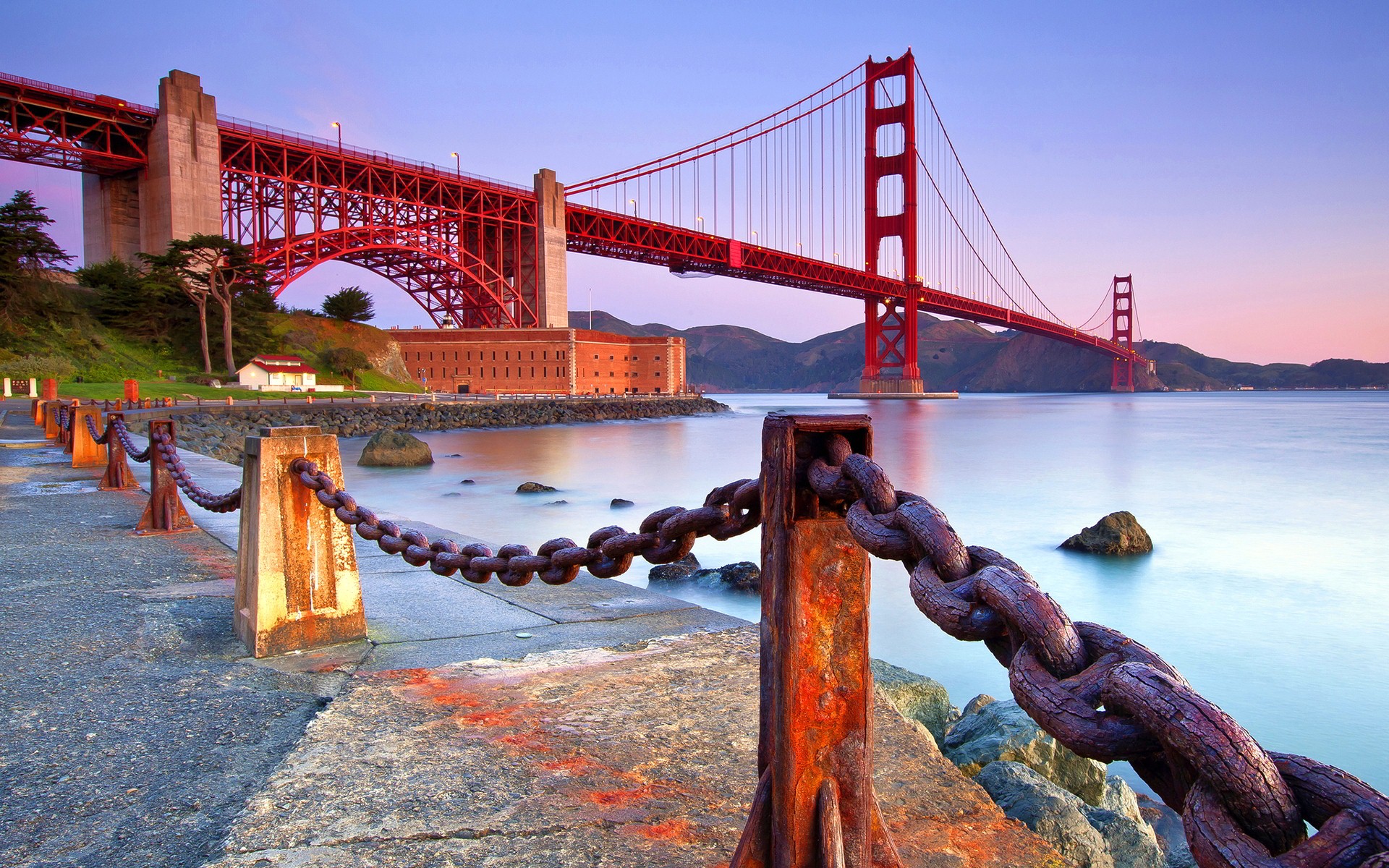 Beautiful_Long_Golden_Gate_Bridge_in_California_USA_HD_Wallpaper_Background.jpg