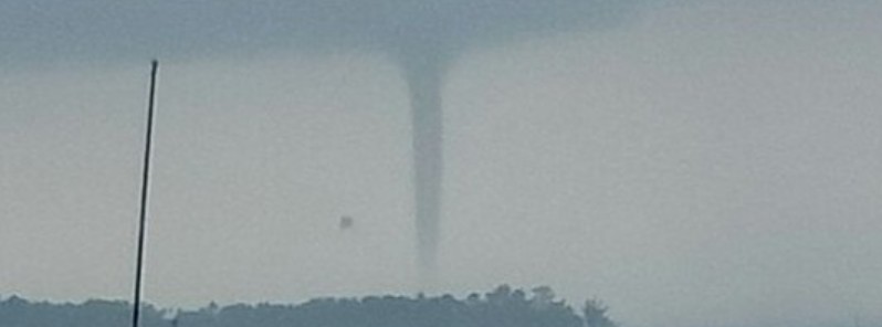 thousand-islands-waterspout.jpg