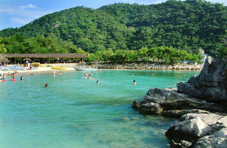 labadee-haiti.jpg