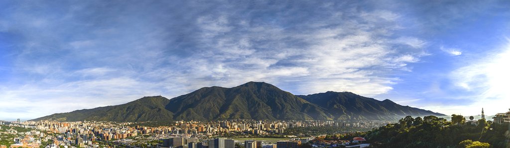 nubes100x29_1024x1024 (1).jpg