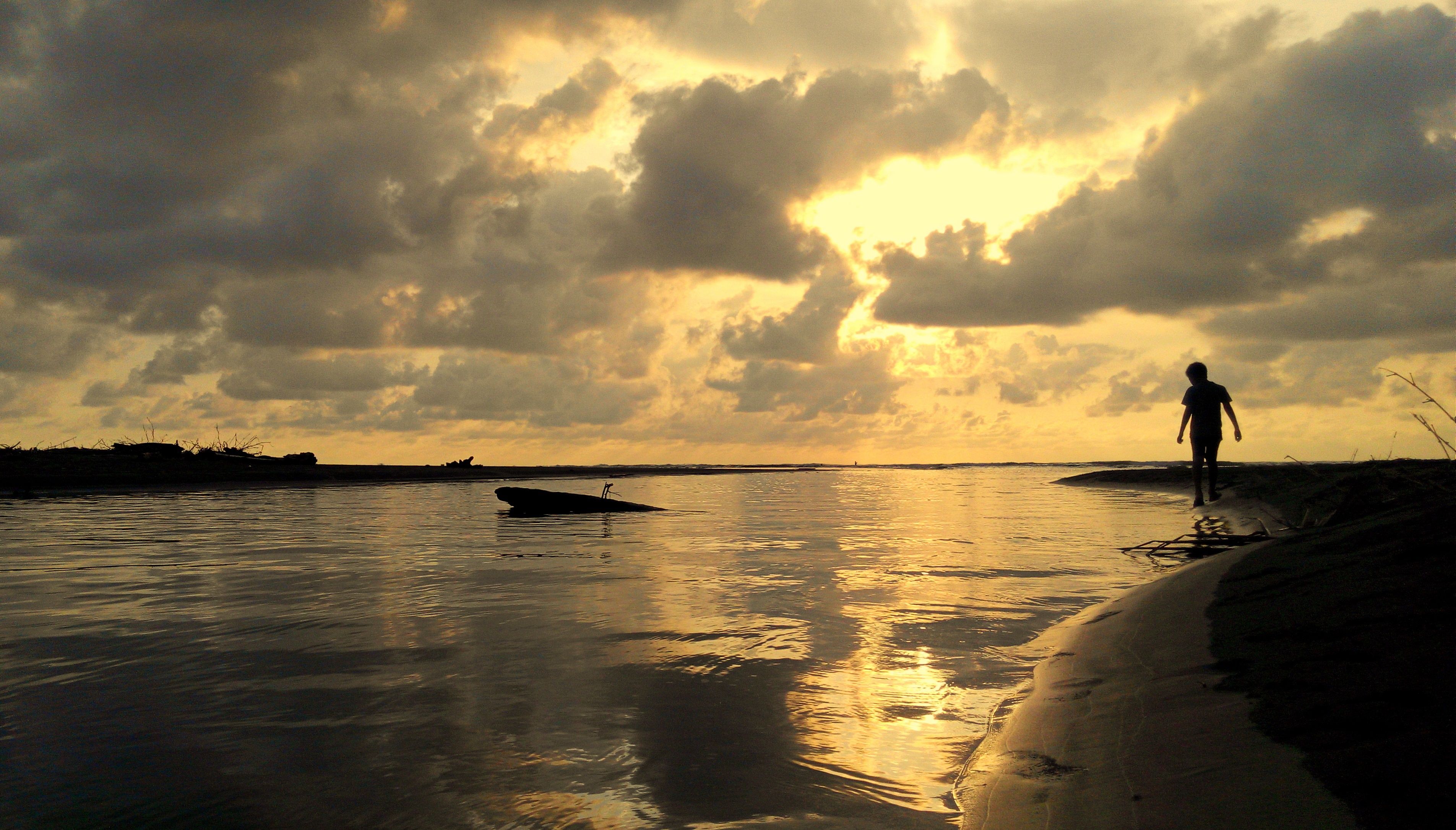 Sunset di Muara Krueng Manggeng.jpg