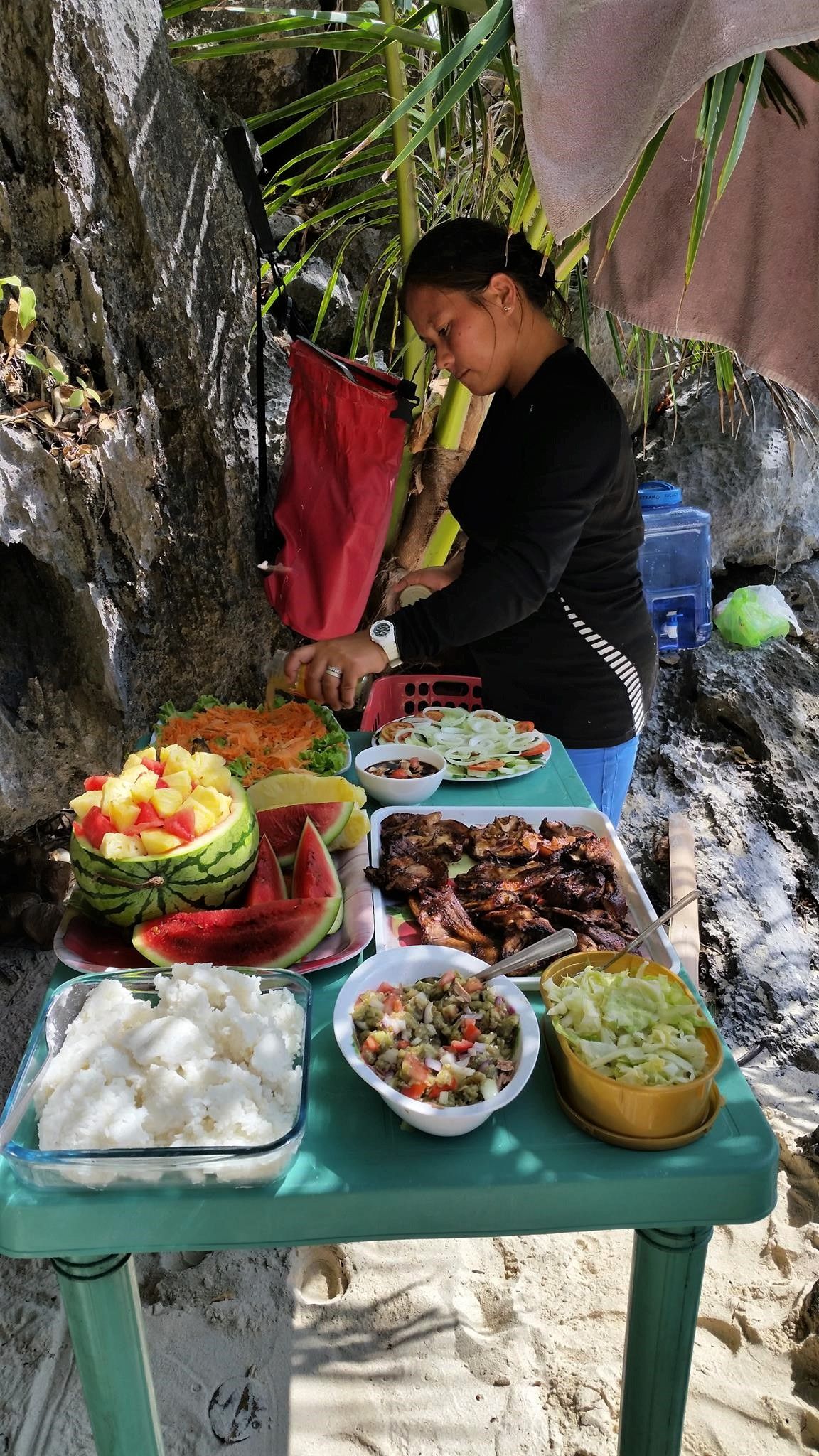 meal el nido.jpg