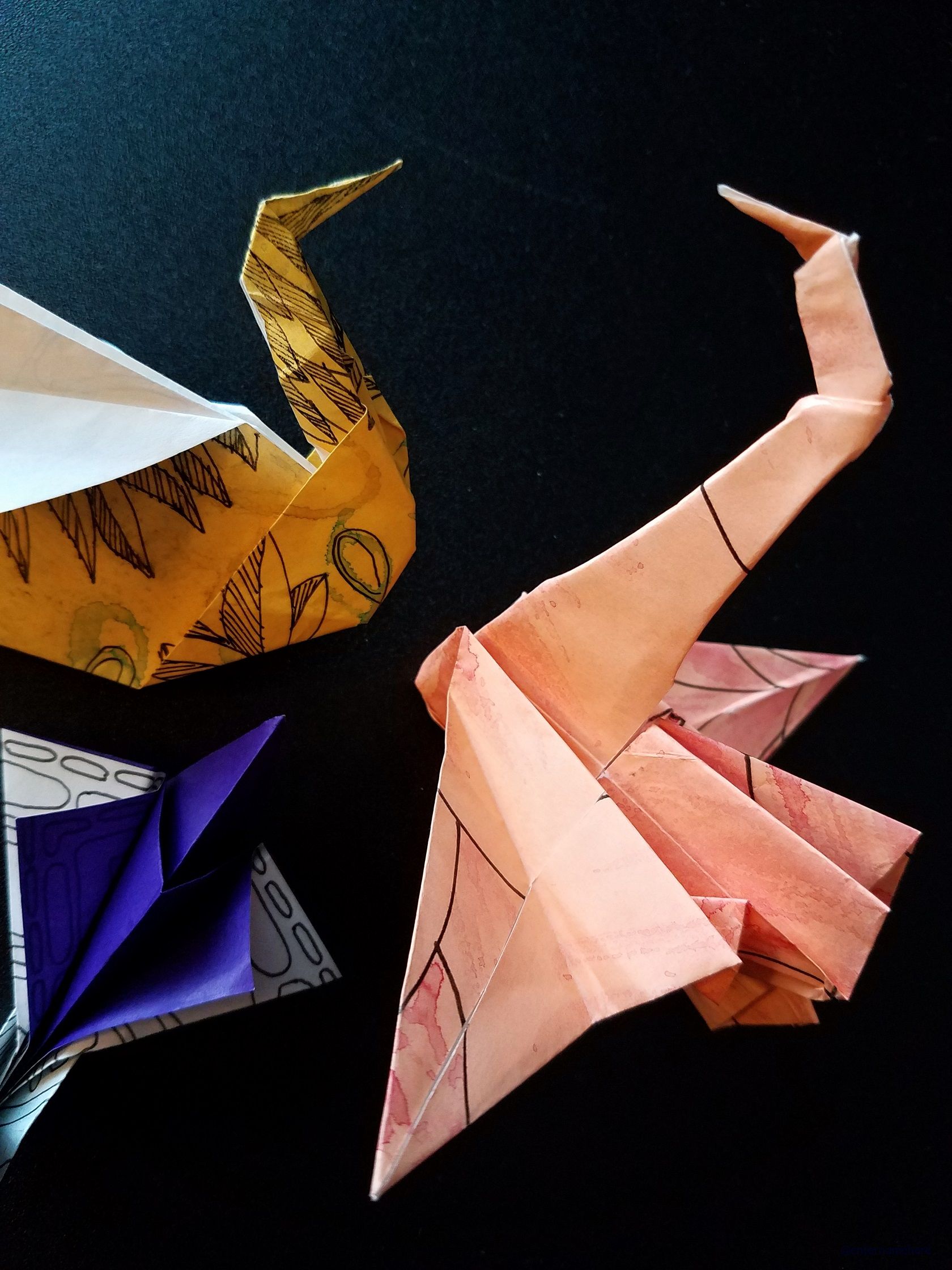 steemit-enternamehere-origami-journey-9-swans-peach-yellow-purple.jpg