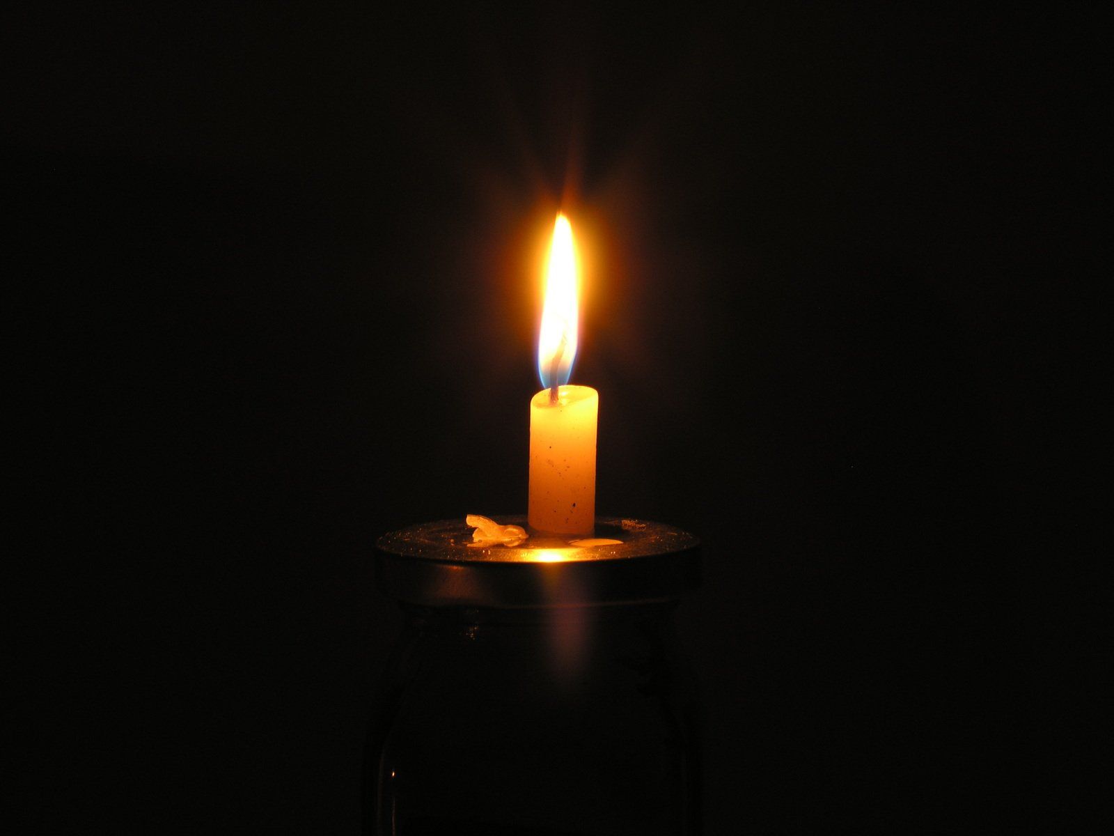 candle-1-1553438.jpg