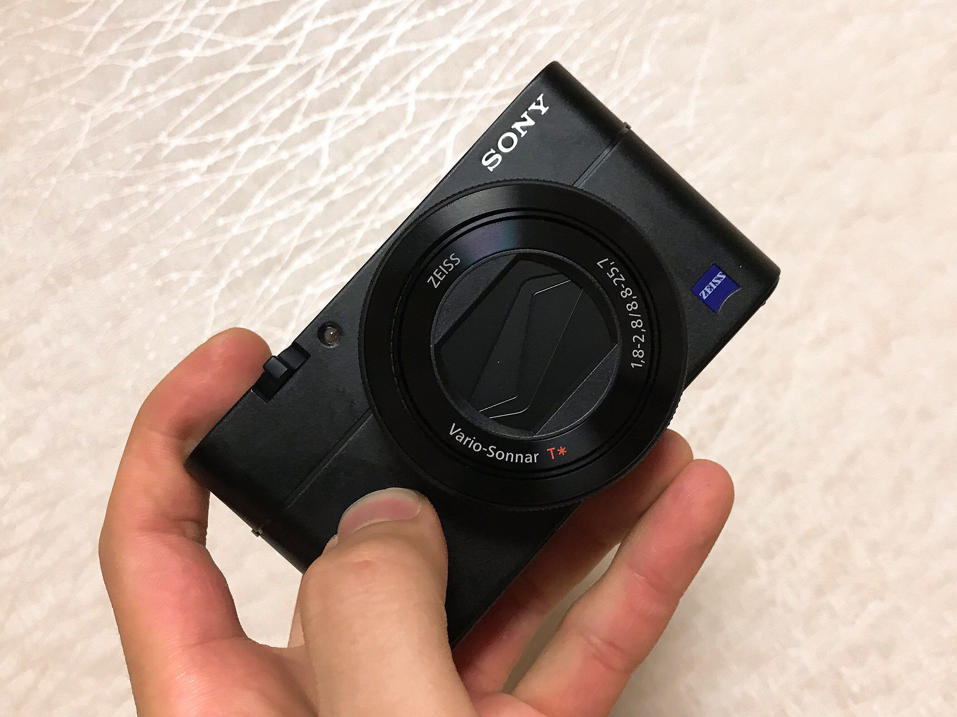 rx100mk5_1.jpg