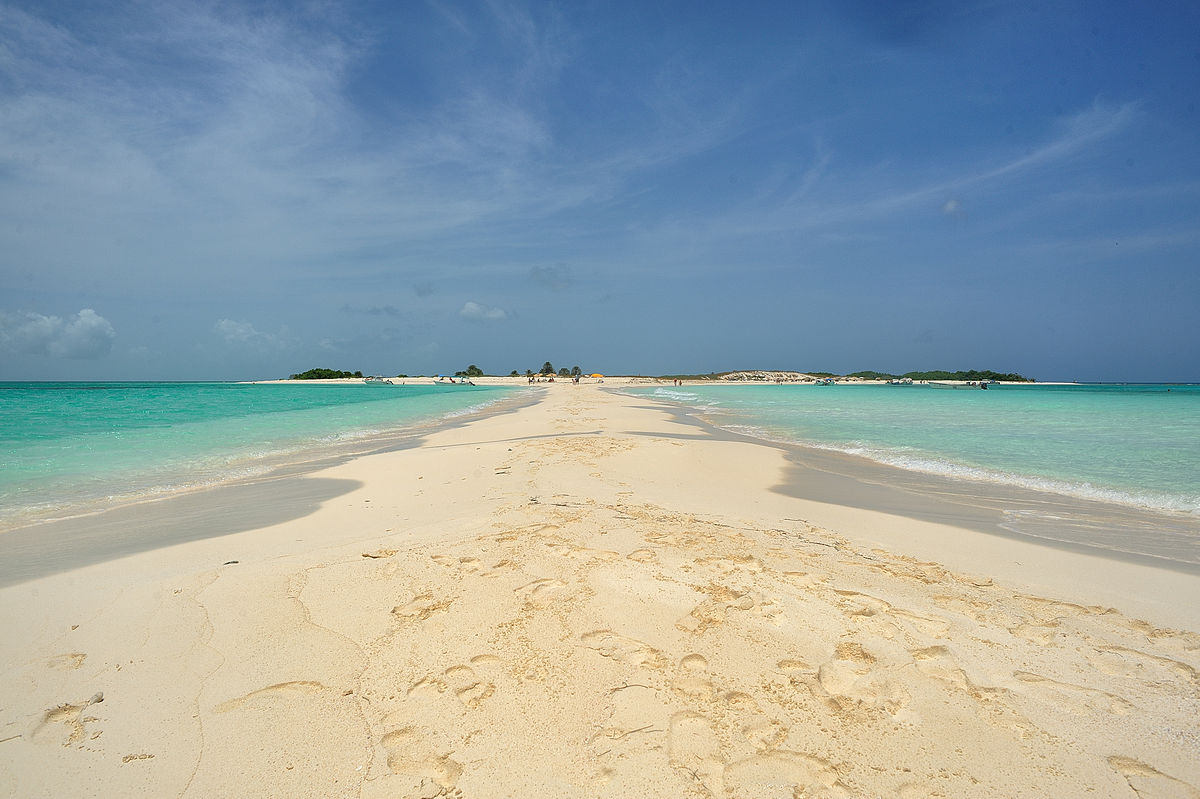 Cayo de Agua, Los Roques.jpg