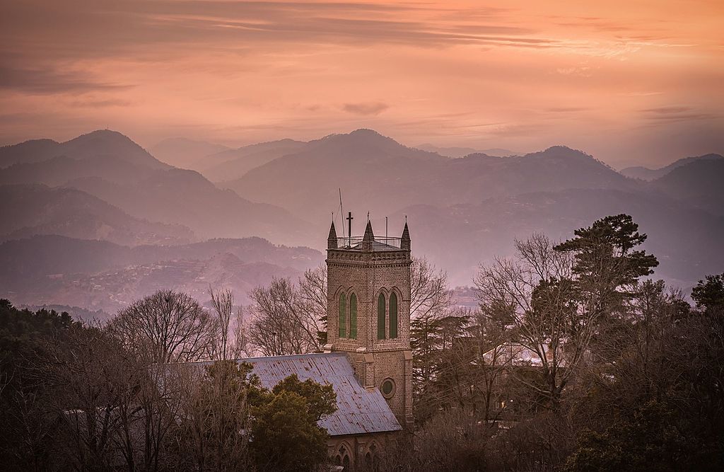 Sunset_in_hills-kpk.jpg