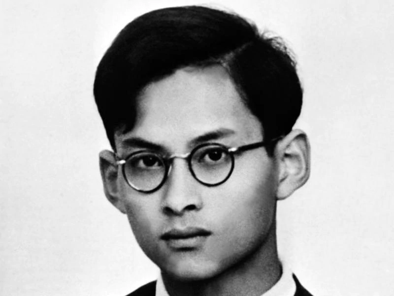 young Bhumibol Adulyadej.png