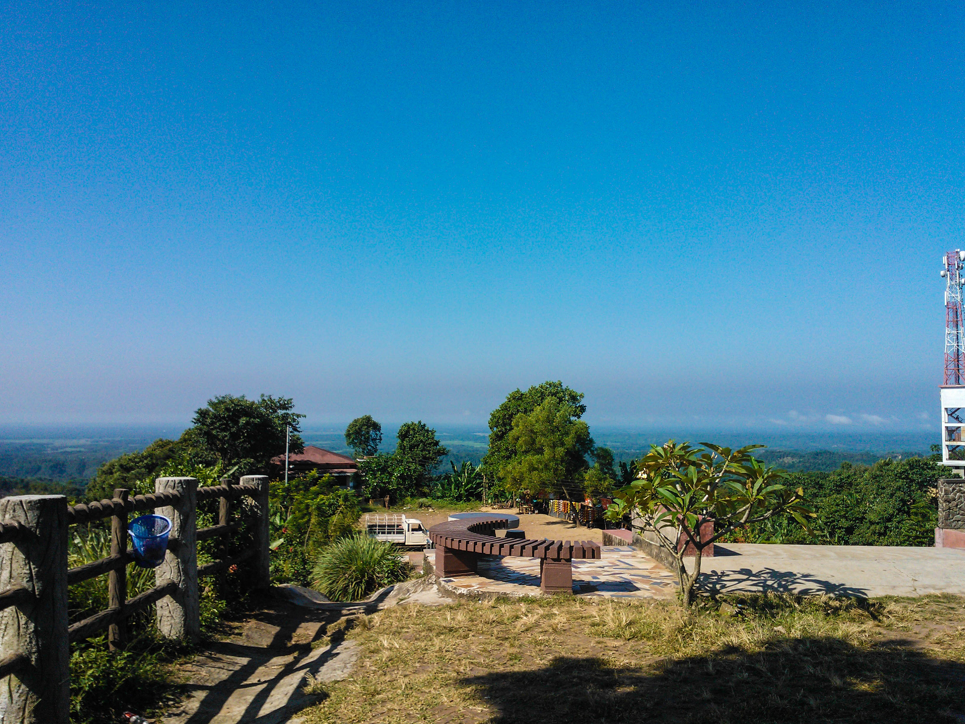 Nilachol,_Bandarban,_Bangladesh_(02).jpg