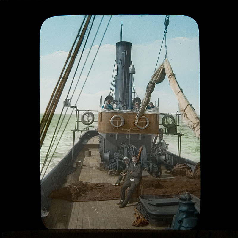 Daily Life of Sailors On-board in the 1900s (31).jpg