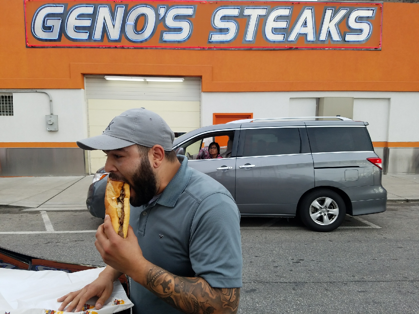 Geno's Steaks Pic 2.jpeg