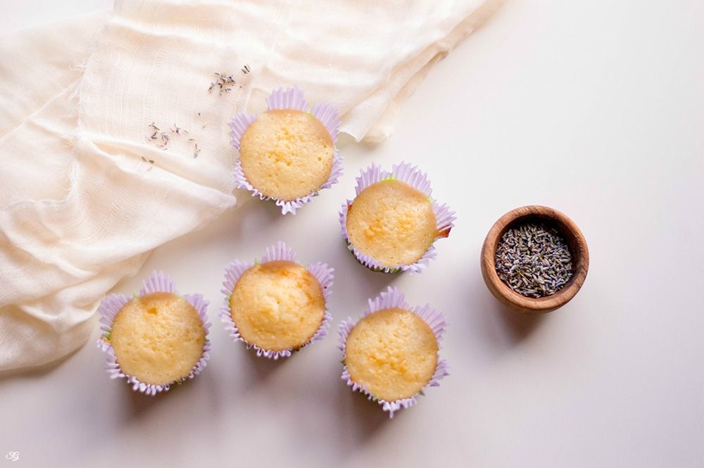 lavendercupcakes-process1.jpg