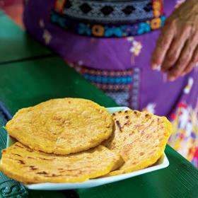 costa-rica-dona-mara-tortillas.adapt.280.1.jpg