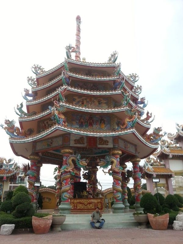 Chinese Shrine22.jpg