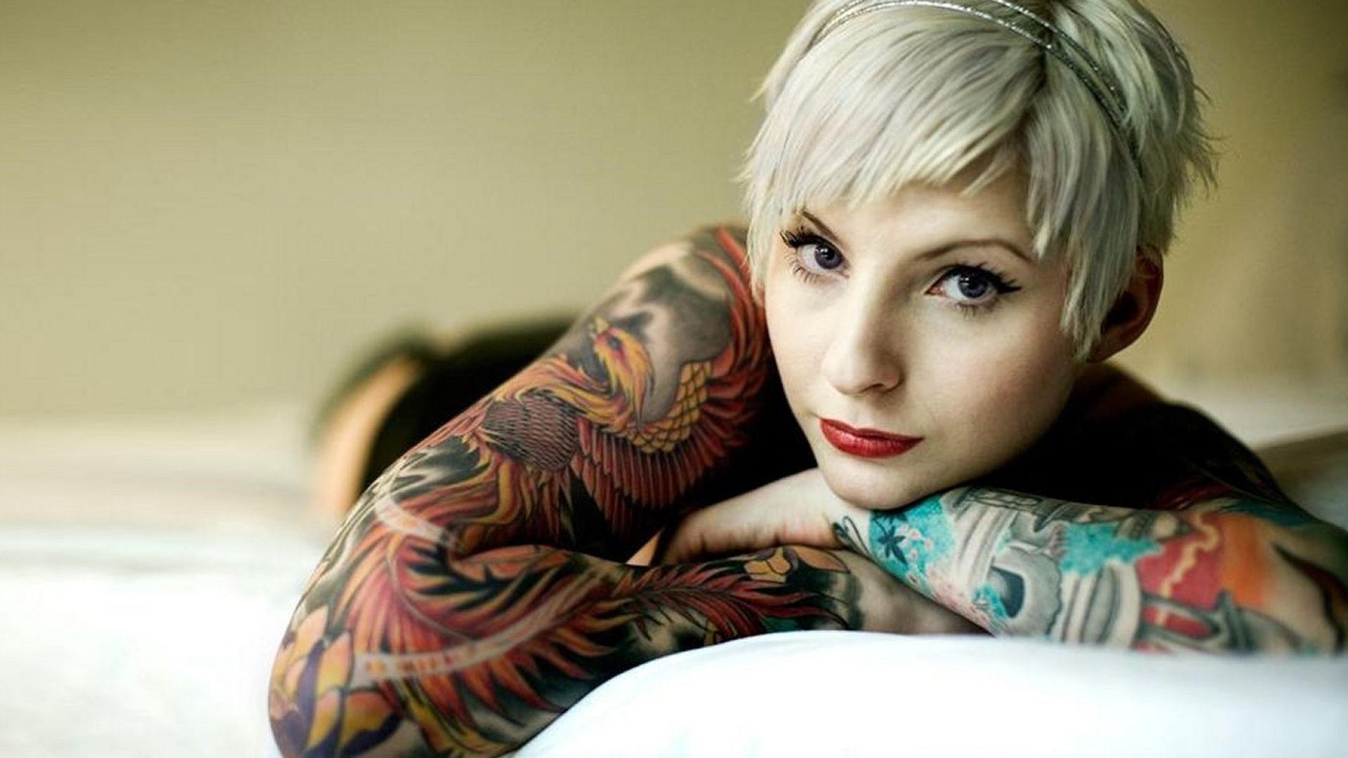 Tattooed-Girl-1920x1080-wallpaper-78.jpg