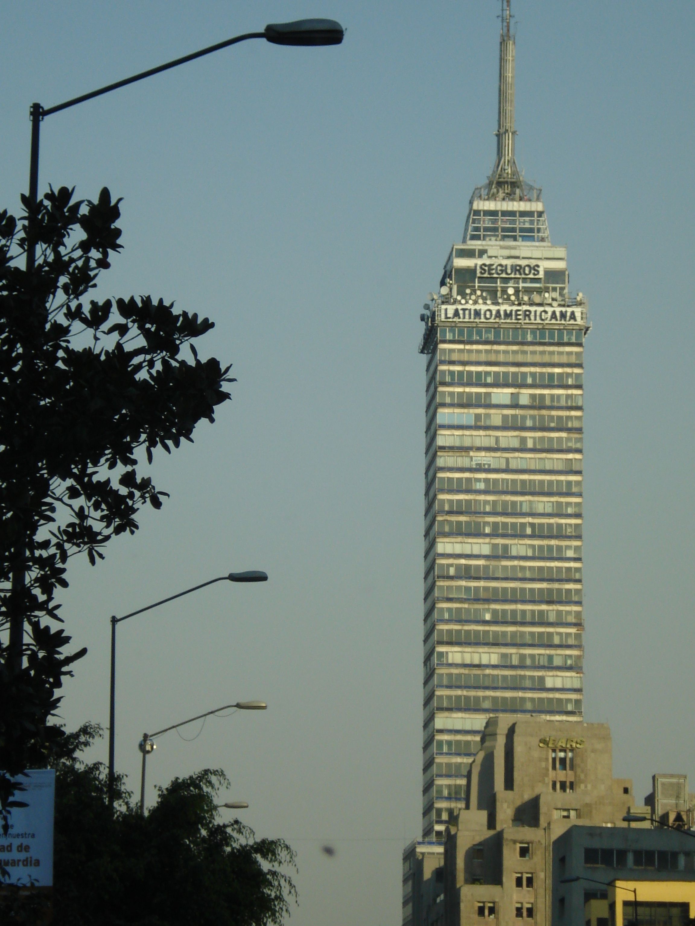 Torre Latinoamericana (Latin American Tower)1.JPG