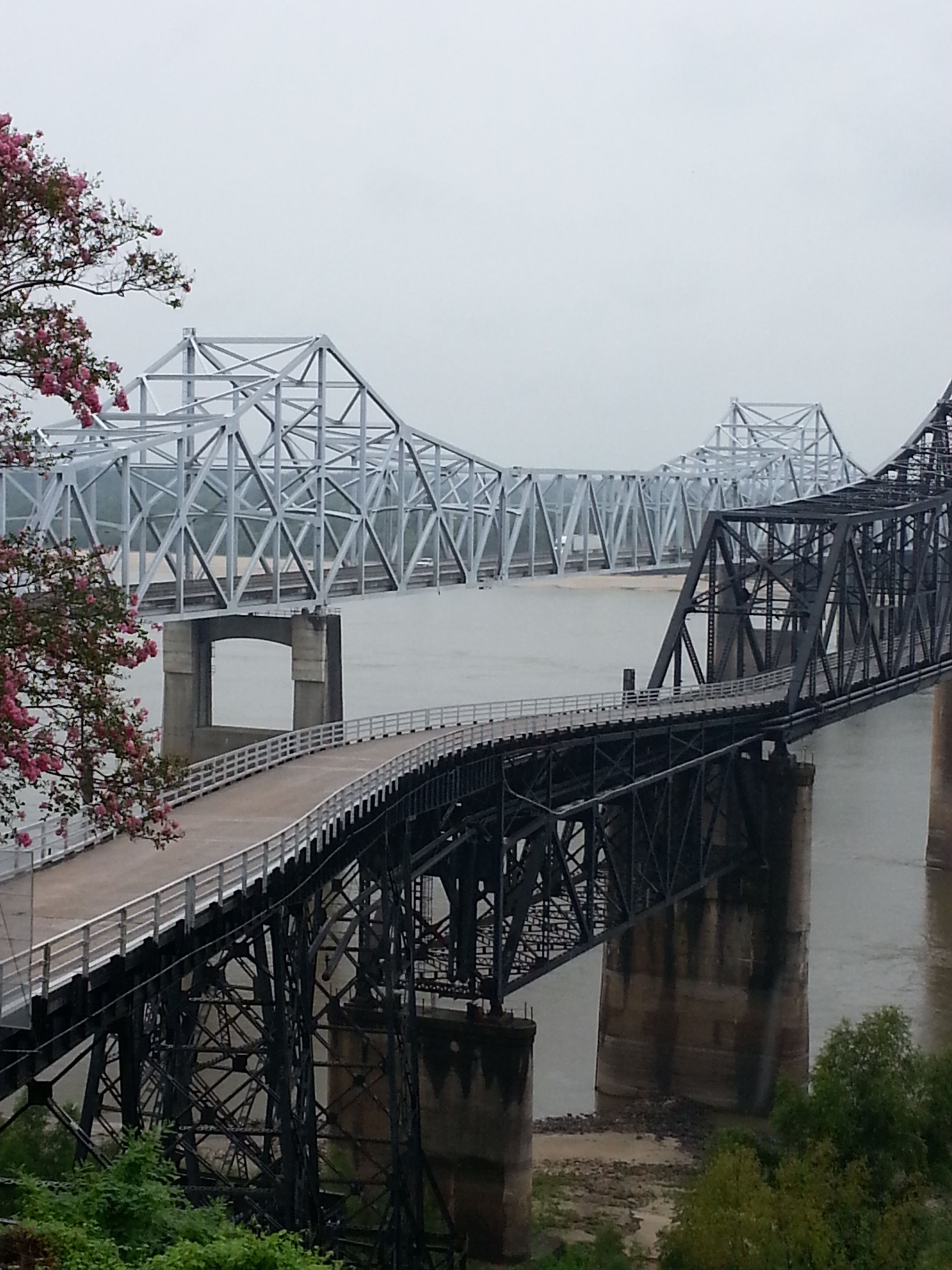 Vicksburg Bridge 1.jpg