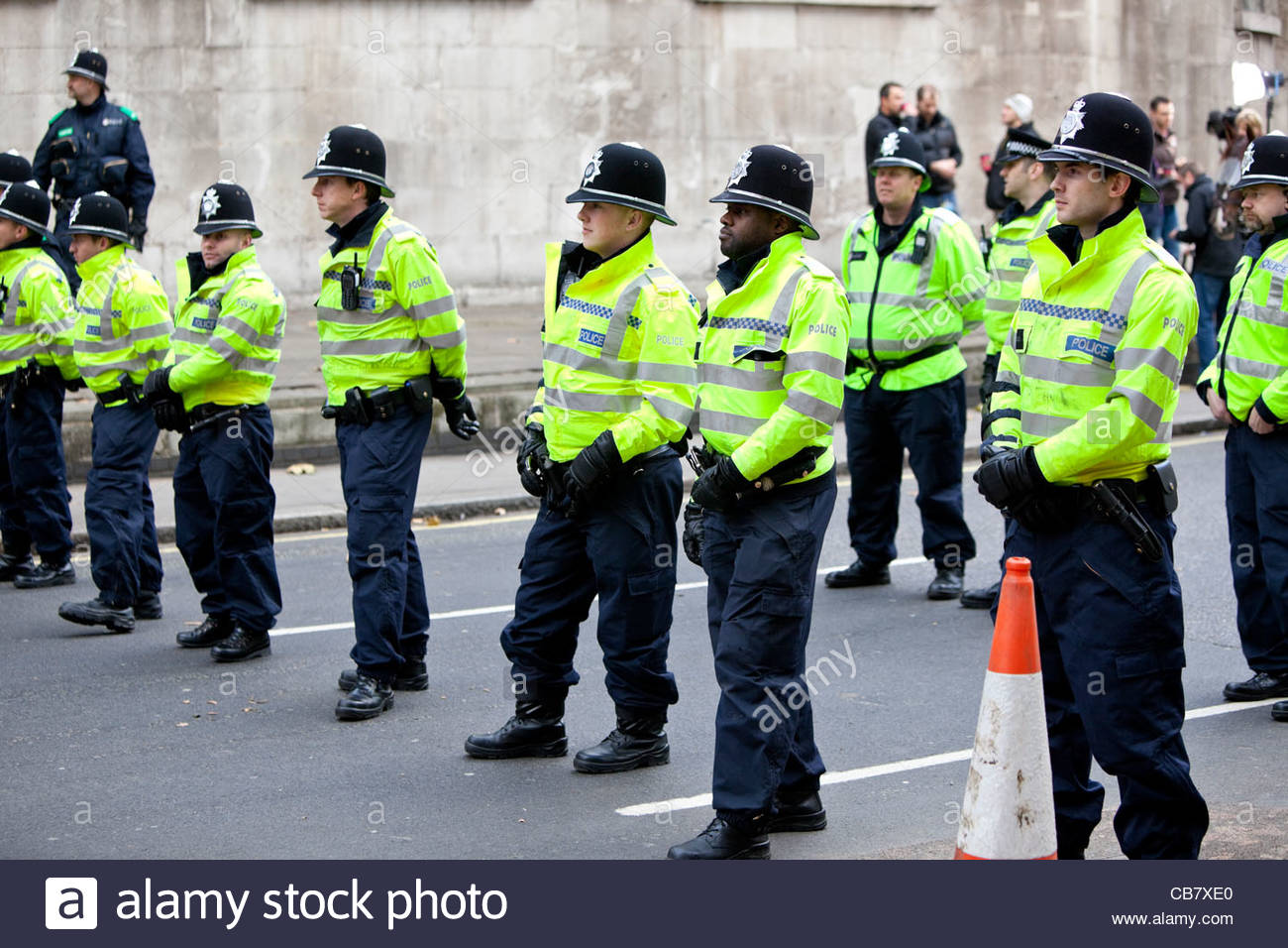 british-police-force-at-public-sector-strike-the-unions-london-england-CB7XE0.jpg