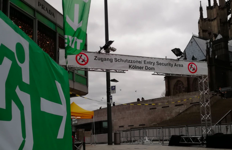 Bildschirmfoto 2017-12-31 um 14.57.40.png