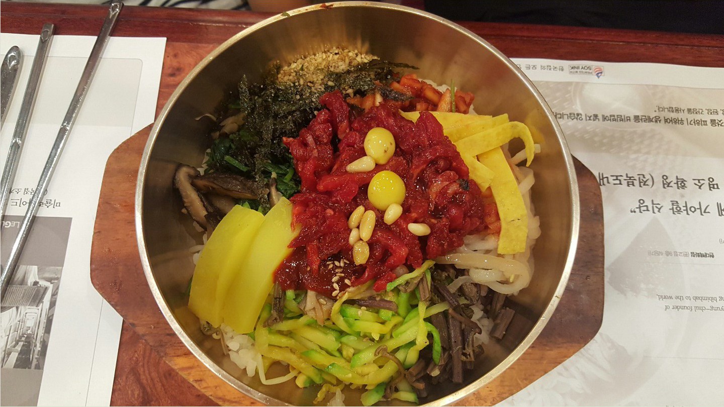 한국관 비빔밥.jpg