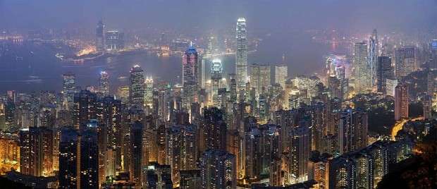 Hong_Kong_Skyline-620x268.jpg