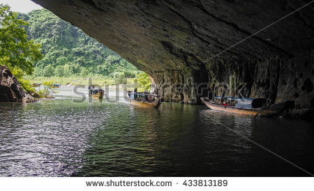 stock-photo-hang-son-doong-cave-son-doong-vietnam-433813189.jpg