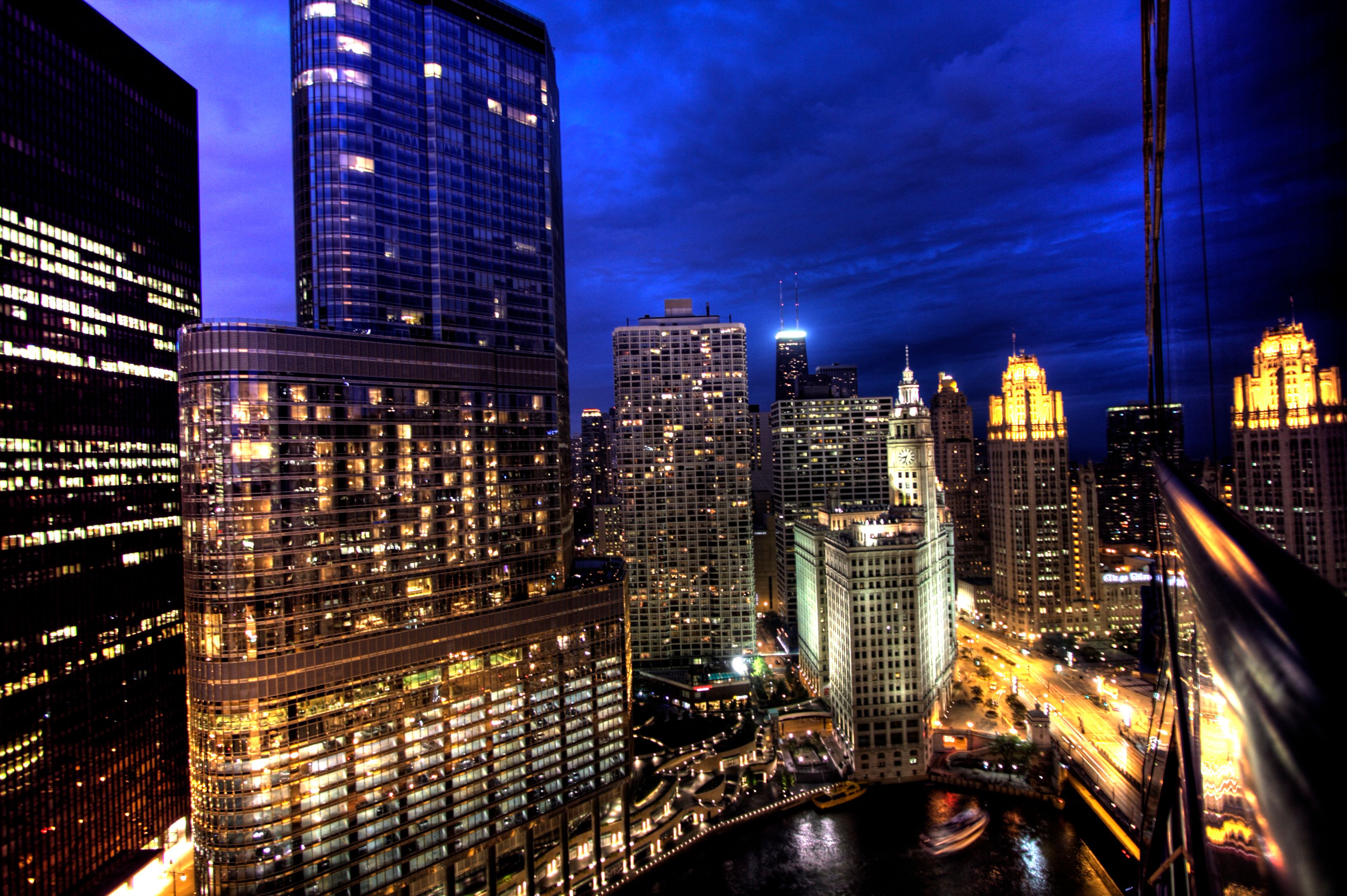 public-domain-images-free-stock-photos-chicago-skyline-night.jpg