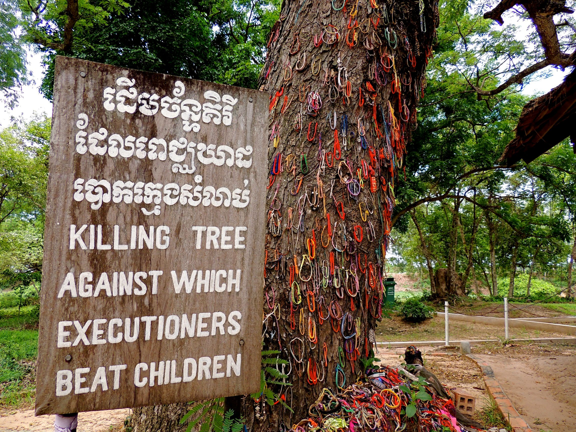 Choeung-Ek-Killing-Fields-KILLING-TREE-1.jpg