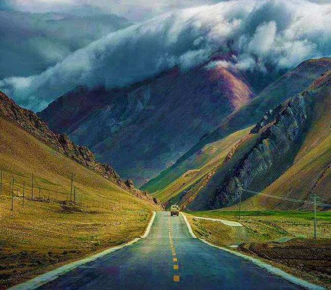 karakoram-highway-gilgit-baltistan.jpg