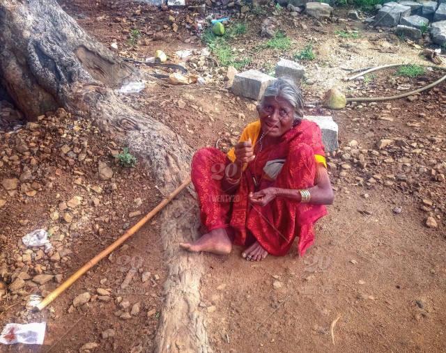 stock-photo-portrait-support-street-old-india-hunger-hungry-poverty-poor-d79c7505-ce59-4a1e-b22d-ca2b9796c519.jpg