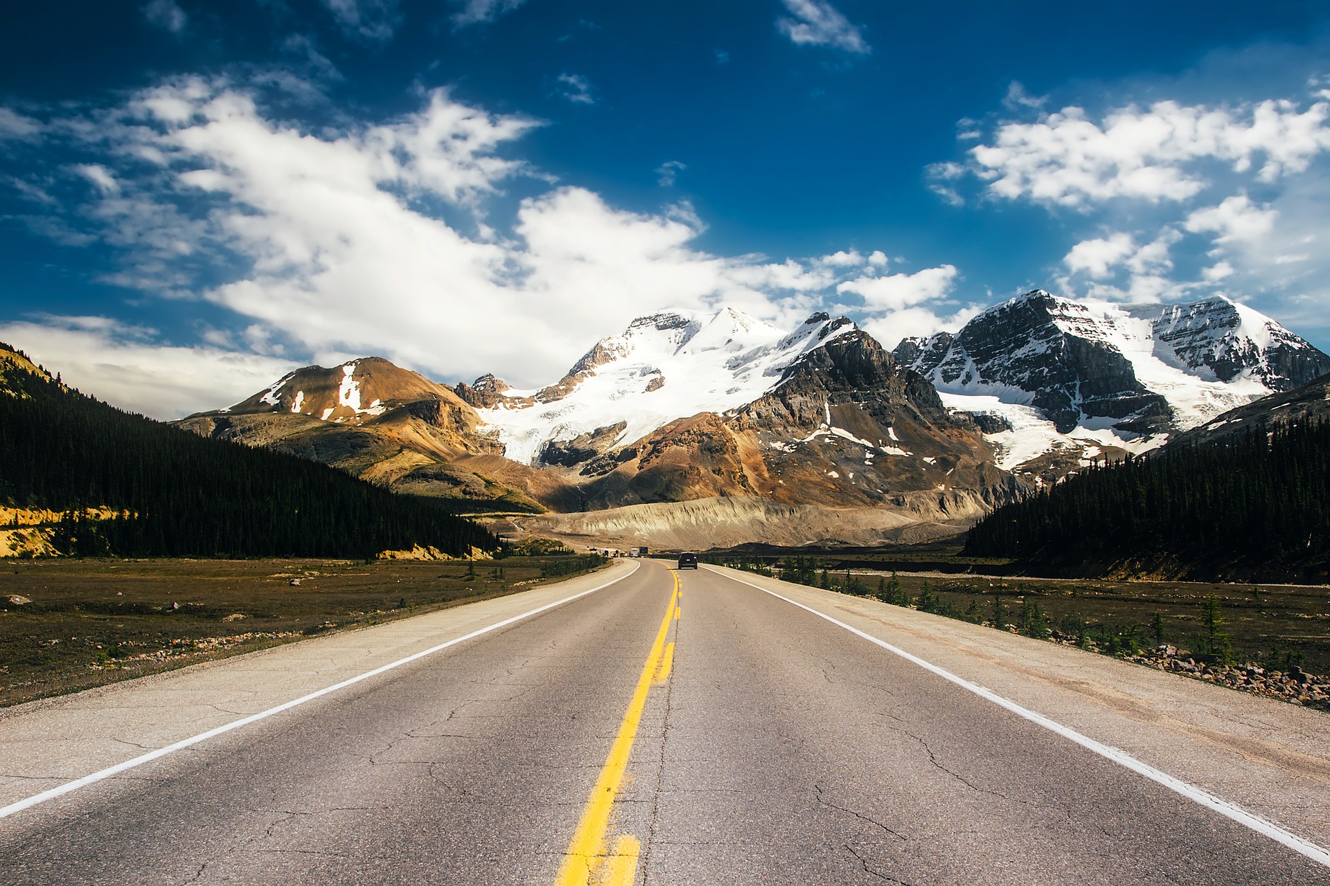 icefields-parkway-1945488_1920.jpg