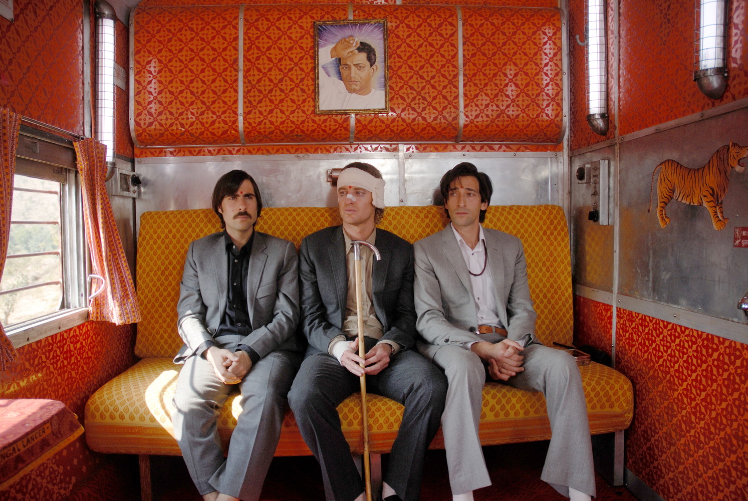 008-the-darjeeling-limited-theredlist.jpg