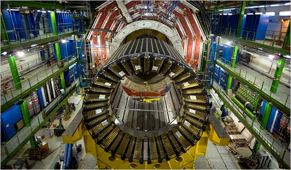 15cern.xlarge1.jpg