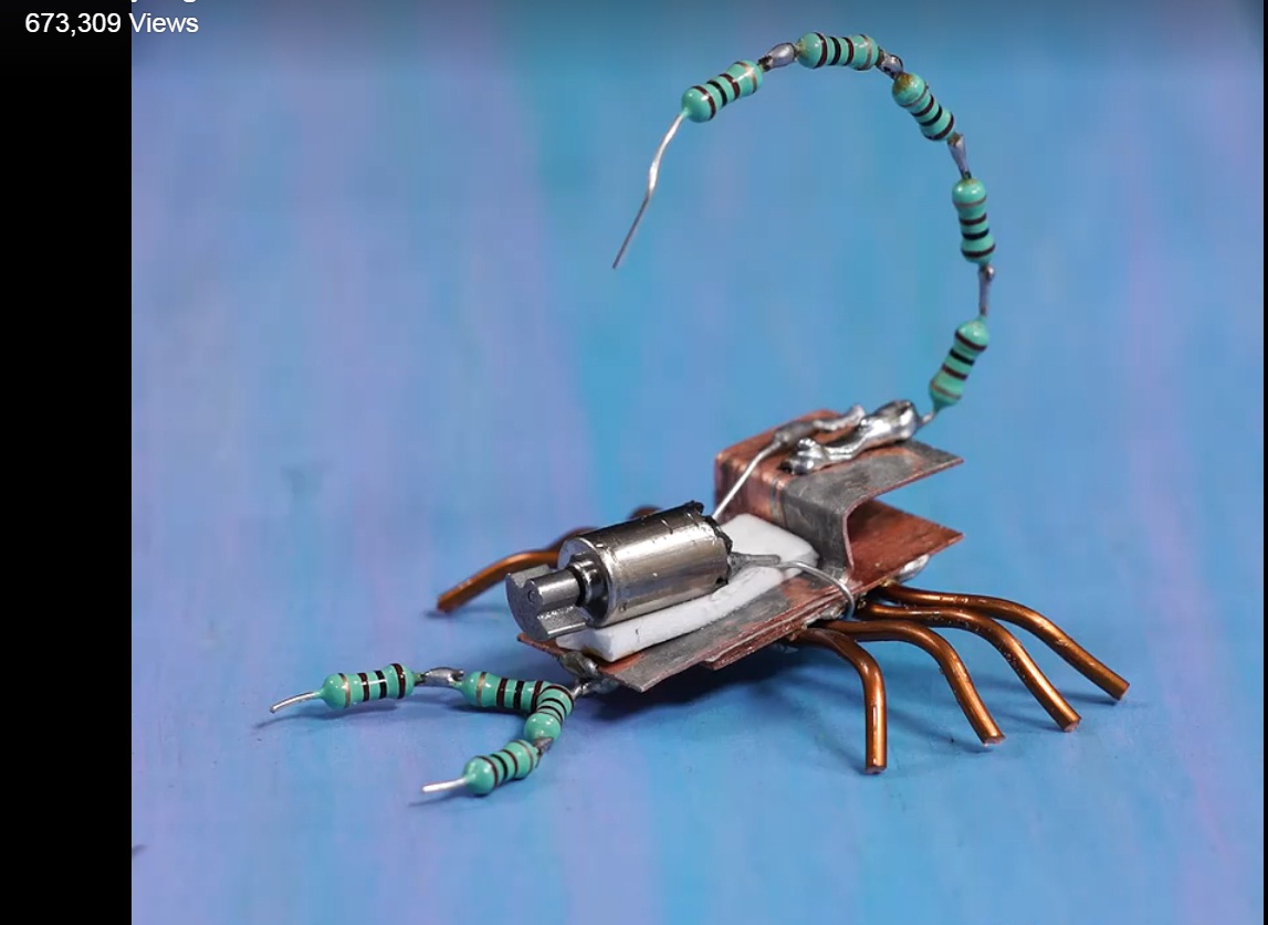 Механический робот Скорпион