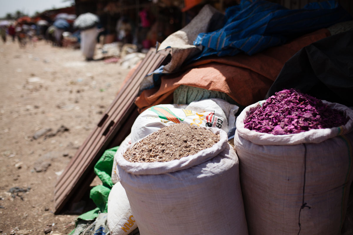 Ethiopia_Bahardar_market_walk_Victor_Bezrukov_2015-11.jpg