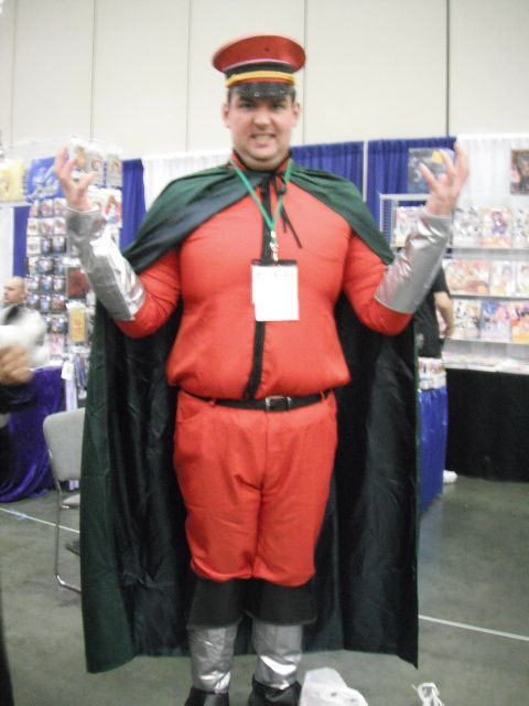 otakon__bison_cosplay_by_frozennocturne01-d4a2efs.jpg