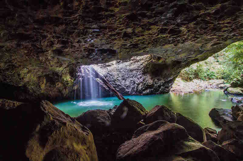 Amazing-Photo-Of-Natural-Bridge-Gold-Coast-Australia.jpg