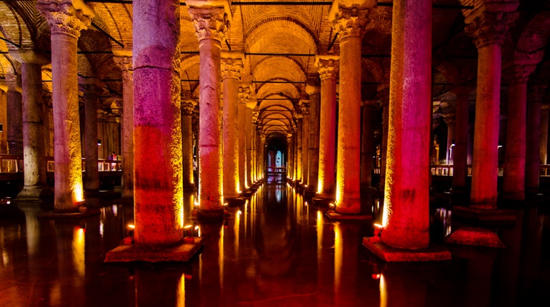 1428039f466c0a547fc5f160d736d685-basilica-cistern.jpg