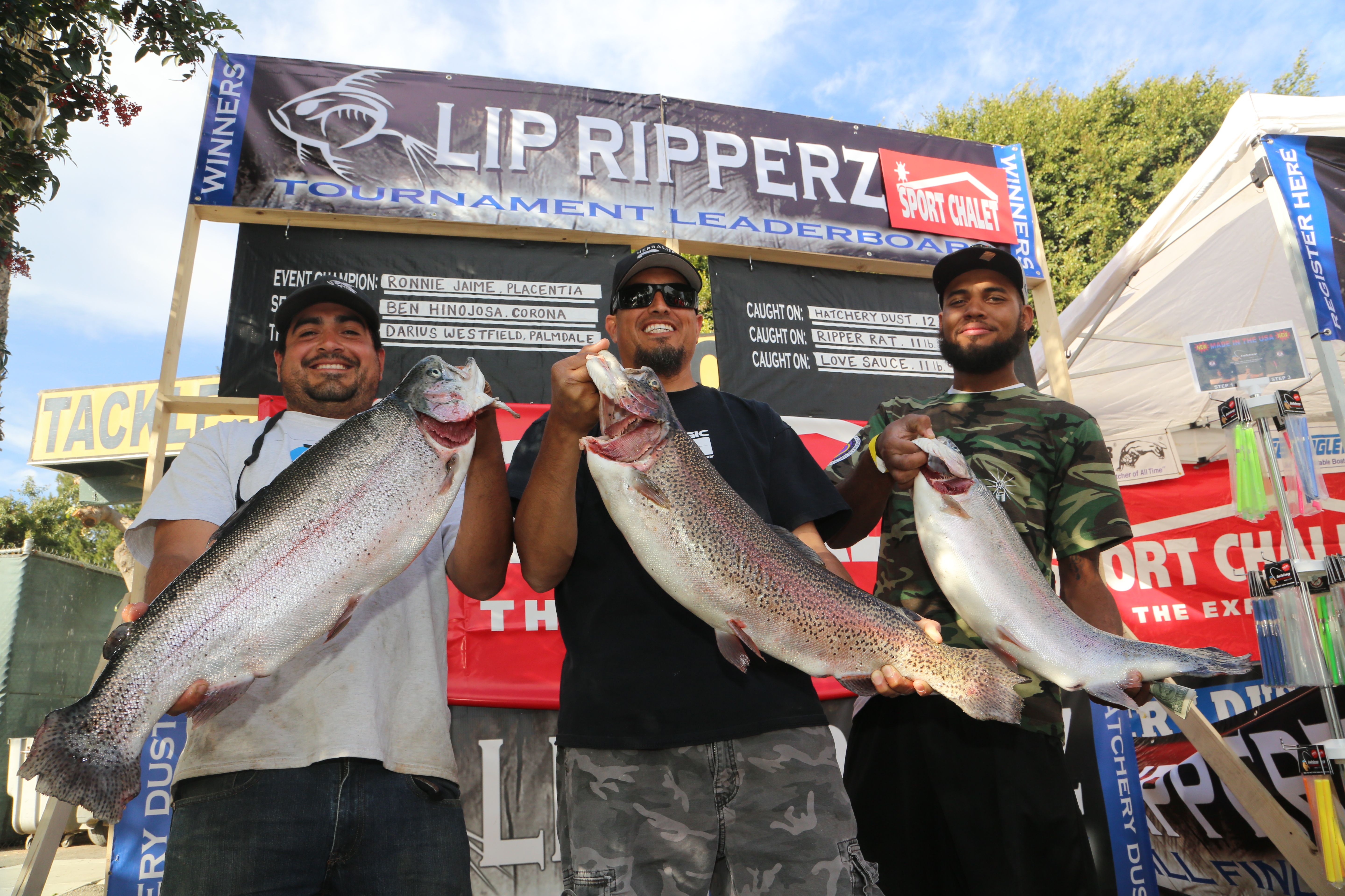 1 abig 02 Ronnie Jaime Placentia. Lip RipperZ Hatchery Dust. 12.11 lbs Ben Hinojosa Corona Lip RipperZ Ripper Rat 11.13lb. Darius Westfield Palmdale Lip RipperZ Love Sauce 11lbs.9.JPG