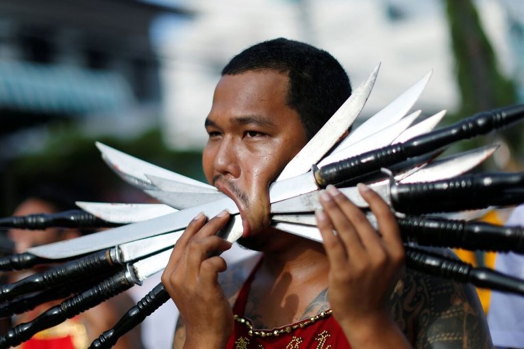 Phuket-Vegetarian-Festival.jpg