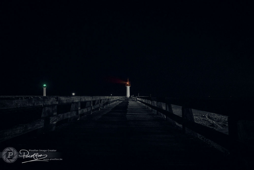 pier_at_night.jpg