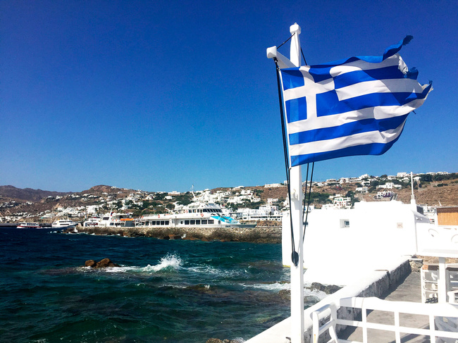 mykonos_8633_650x.jpg