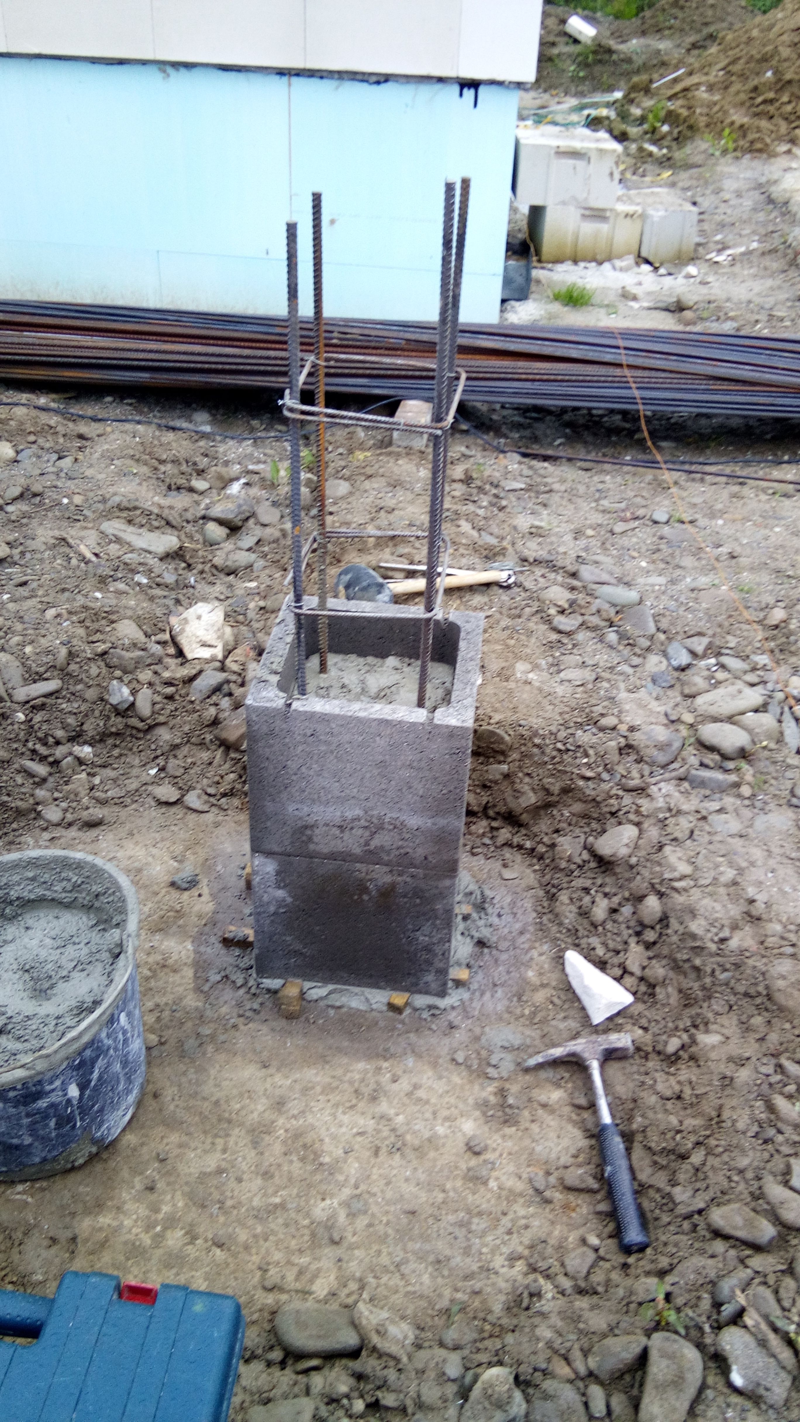 How To Build A Concrete Column