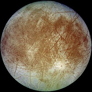 600px-Europa-moon.jpg