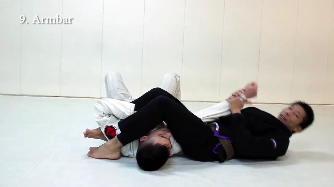 12 Must Know Techniques for White Belts.mp4_000193756.jpg