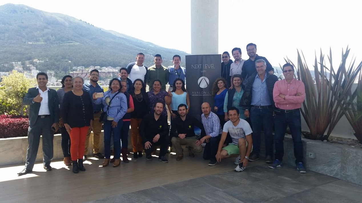 Avalon-Life-Team-Seminar-Quito-1.jpeg